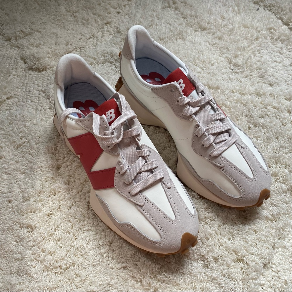 NEW New Balance 327 white beige pink sneakers - Picture 8 of 9